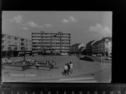 Heiligenhaus Kkirchplatz