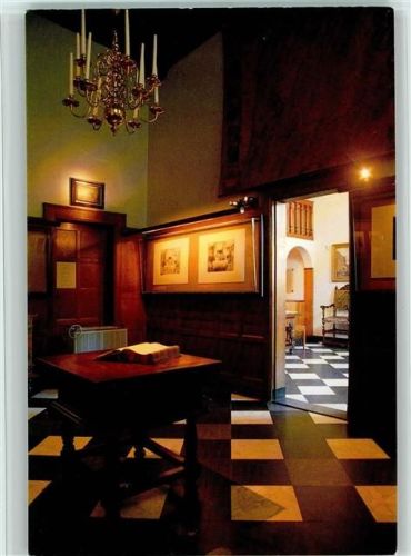 Museum Het Rembrandthuis Doorkijk naar hal