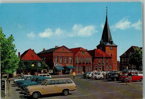 Lütjenburg BäckereiApotheke am Marktplatz Opel Kadett VW 1600 und Käfer