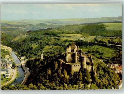 Vianden Luftaufnahme Schloß AKU2