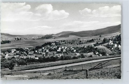 Eiershausen Feld Zaun Haus Baum