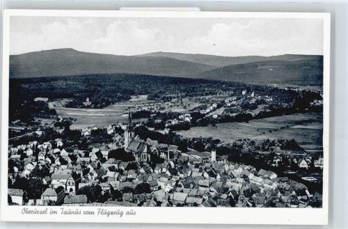 Oberursel Fliegeraufnahme Gesamtansicht Berg Haus Feld