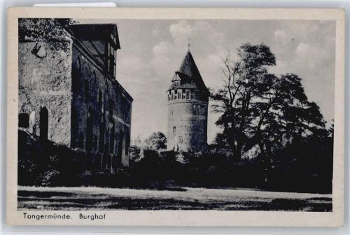 Tangermünde Burghof