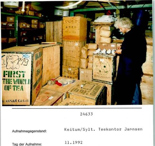 Keitum Teekontor Jannsen Innenaufnahme Foto montiert auf Karton