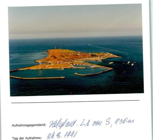 Helgoland Luftaufnahme von Süden Foto montiert auf Karton