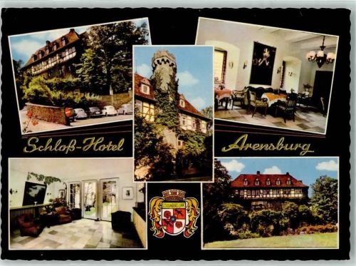 Arensburg Rückseite mit Abschürfungen bzw Kleberesten Schloss Hotel