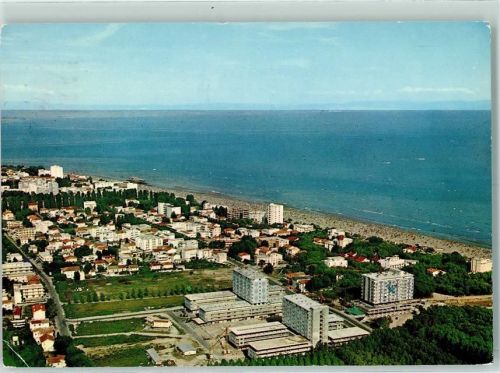 Lignano Sabbiadoro Der Strand von Lignano City aus