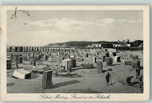 Misdroy Strand an der Seebrücke