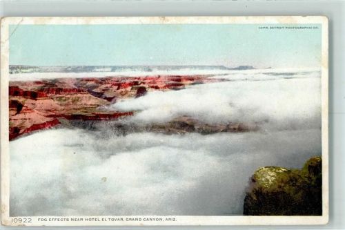 Grand Canyon Fog effects near Hotel El Tovar