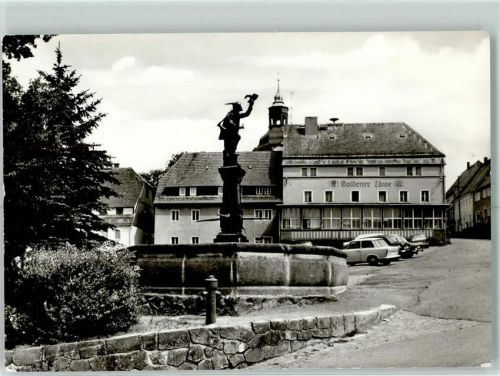 Lauenstein Markt Falknerbrunnen Gasthaus Goldener Löwe
