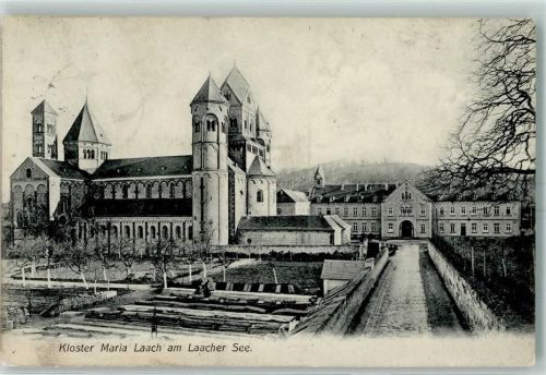 Maria Laach Kloster Maria Laach Einfahrt Klostergarten