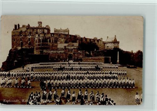 Edinburgh Castel, Esplanade - Dudelsack-Gruppe - Aufführung - Davidson Real Photographie 385 AK Dudelsack Foto AK