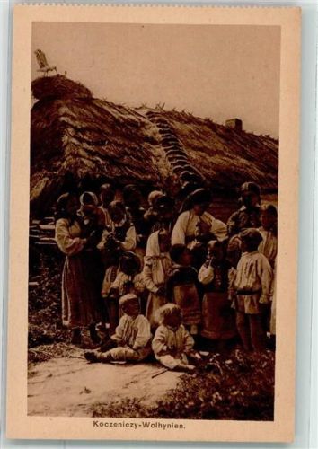 Familie in Koczeniczy-Wolhynien Ukraine