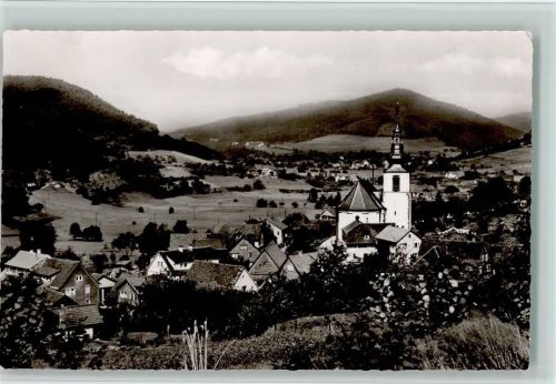 Unter-Schönmattenwag Ortsansicht mit Kirche