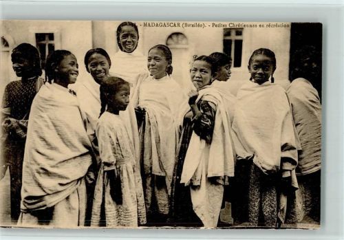 Betsileo Petit Chrétiennes en récréation