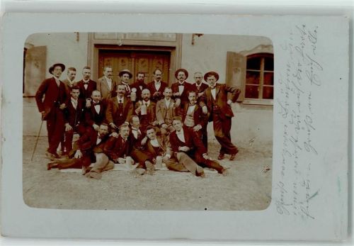 Baar-Ebenhausen 1901 Gruppenaufnahme Männer mit Bierkrügen Ort lt. Stempel