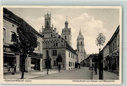 15517 O1240 Fürstenwalde , Spree - Herren-Straße mit Rathaus und Marienkirche