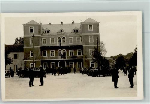 1936 Grand Hotel, viele Autos und Touristen AK Godd condition