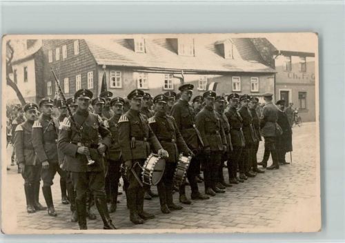 Veranstaltung - Straßenzug mit Trommler AK