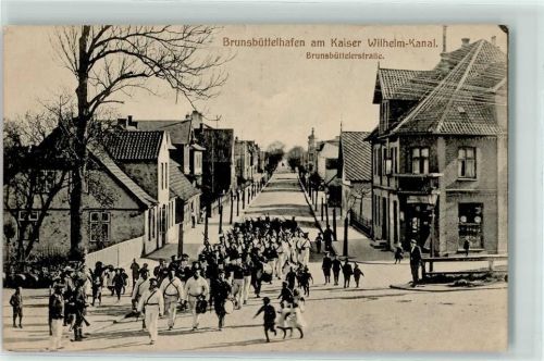 Brunsbüttel hafen am Kaiser Wilhelm Kanal Brunsbüttelerstraße Soldat Uniform Trommel