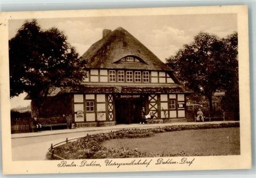 Dahlem Untergrundbahnhof Dahlem-Dorf