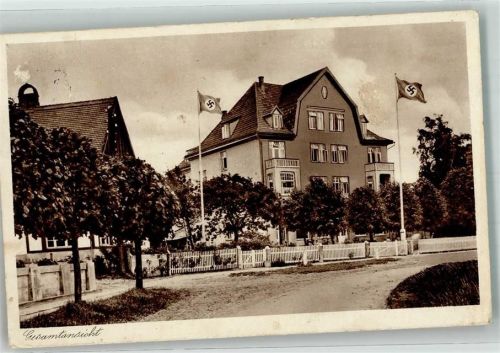 Graal-Müritz WK II Kindererholungsheim der Luftwaffe Hakenkreuzfahnen
