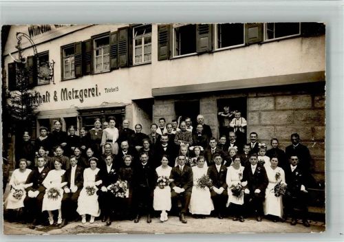 Murrhardt Gasthaus & Metzgerei Sonne Post Gruppenaufnahme Brautpaare Foto AK Ort handschriftlich