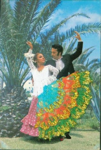 Flamenco Tracht echte Spitze echte Stickerei