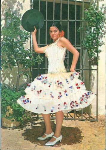 Flamenco echter Stoff echte Stickerei
