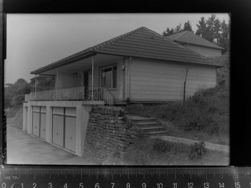 Polle Bungalow m. Garagen