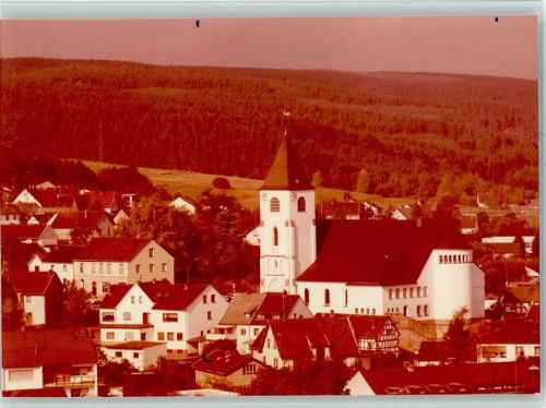 Kall Blick zur Kirche