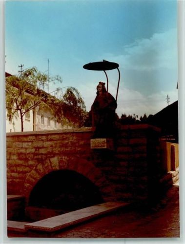 Breitenbrunn Madoona an der Brücke