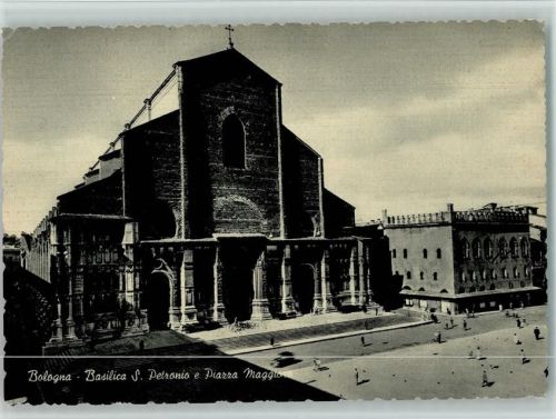 Bologna Basilika und Piazza