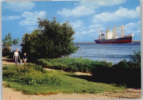Wedel Fluss Schiff Fußgänger Kinder