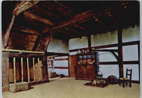 Cloppenburg Museum Stuhl Schrank