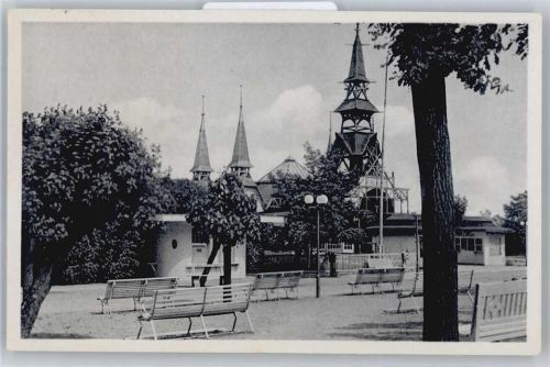 23777 W2444 Heringsdorf , Holst - Kirche, Parkbänke