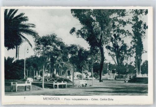 Mendoza Plaza Independencia AKU1