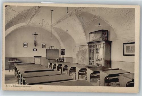 Osterhofen Lehr- und Erziehungsinstitut, Klassenzimmer