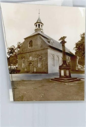 Drochtersen Foto mit Negativ, Kirche, Ehrenmal