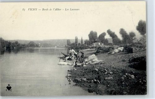 Vichy Flusspartie