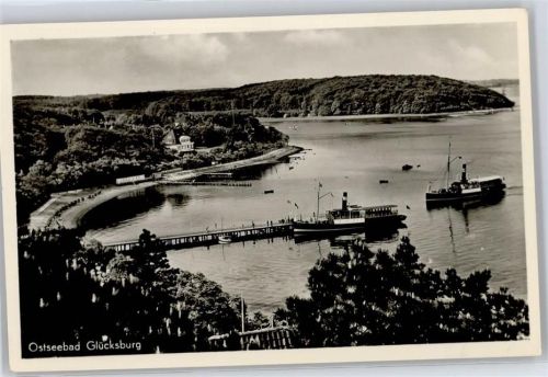 Glücksburg Seebrücke, Dampfer