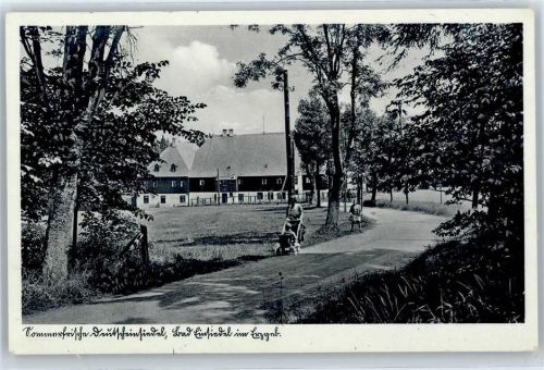 Olbernhau Dorfstrasse , Kinderwagen