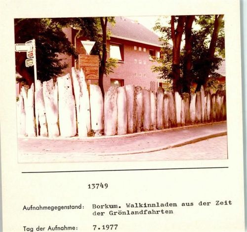 Borkum Walkinnladen aus der Zeit der Grönlandfahrten Foto montiert auf Karton
