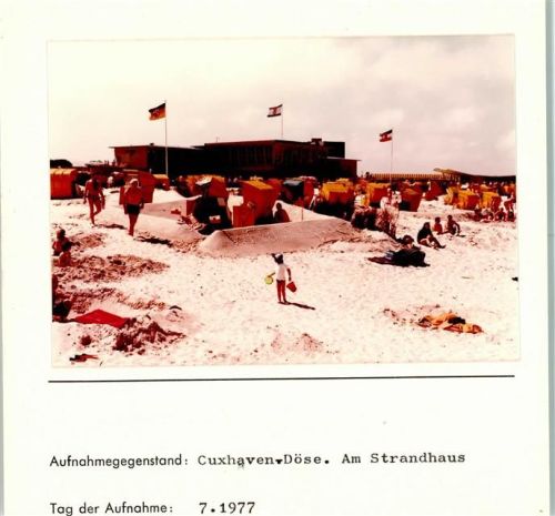 Cuxhaven Cuxhaven Döse Am Strandhaus Foto montiert auf Karton