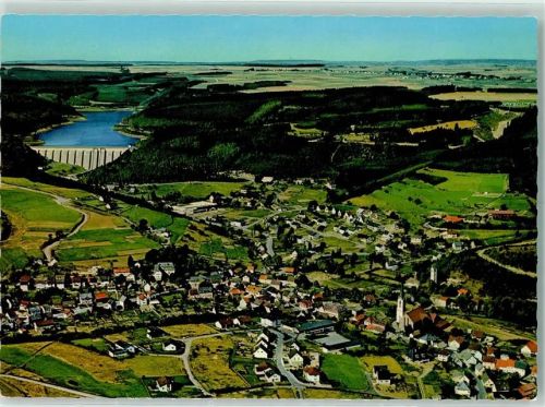 Hellenthal Fliegeraufnahme mit Olef-Talsperre und Wildfreigehege