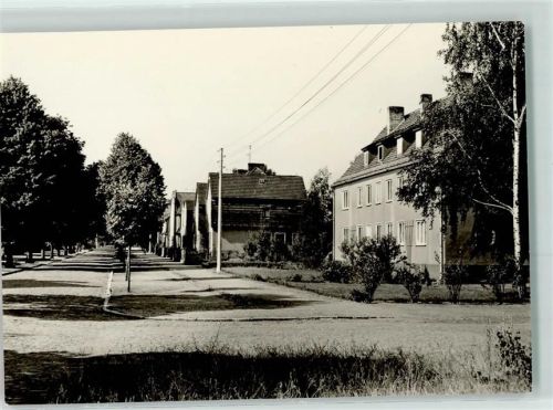 Beelitz Rückseite mit Abschürfungen und Kleberesten Ernst-Thälmann-Straße