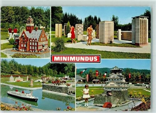 Klagenfurt Minimundus Altholländische Börse Modell aus dem Hansaviertel Berlin Minimundushafen Burg von Osaka Japan