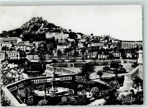 Hyeres La ville et le Chateau Hyeres-les-Palmiers