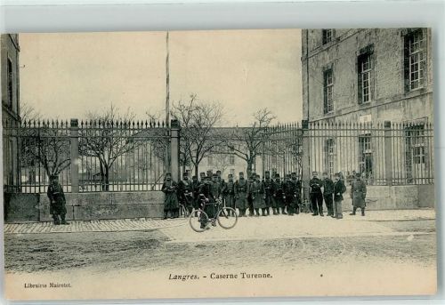 Langres Caserne Turenne Soldaten Gruppenfoto