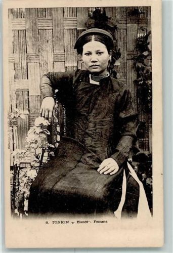 Hanoi 1905 Tracht Hauptfrau